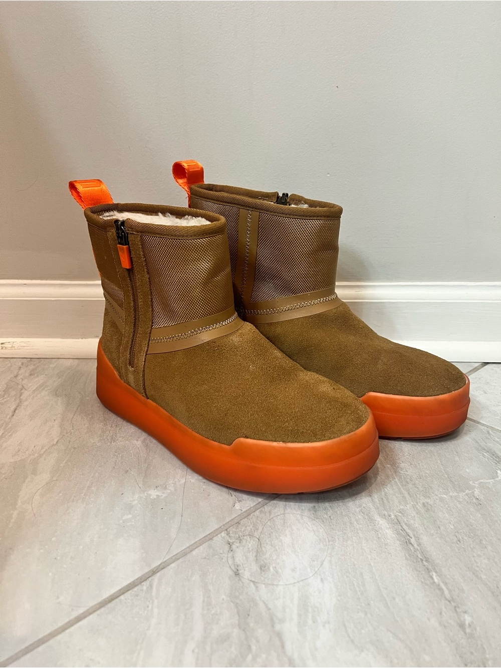UGG Classic Tech Mini Waterproof Boots Chestnut Orange Size 8